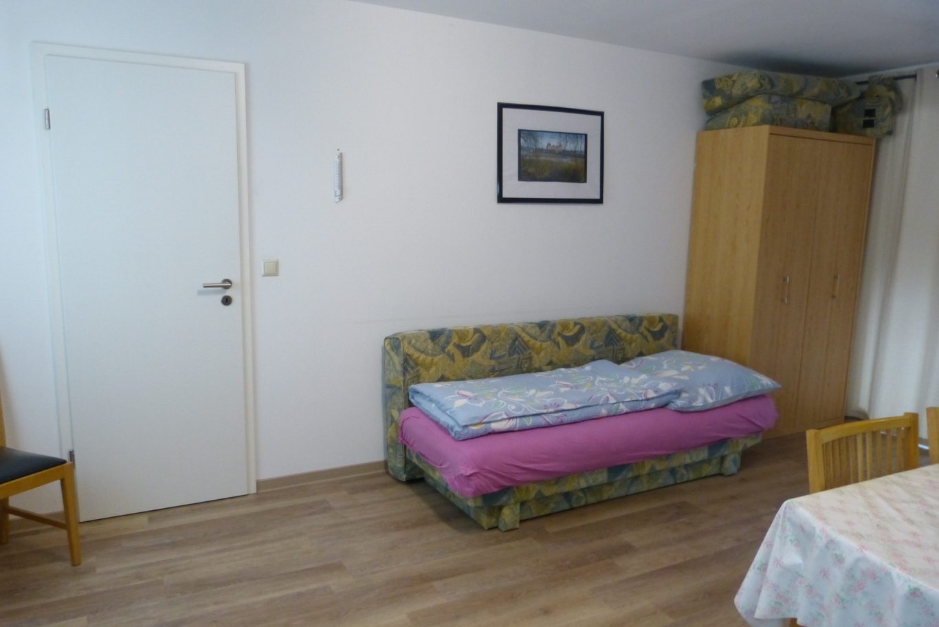 Aufbettung im Wohnzimmer